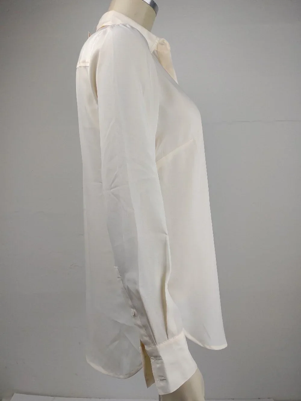 NWT J. Crew ivory cream long sleeve button front shirt blouse top ladies XS